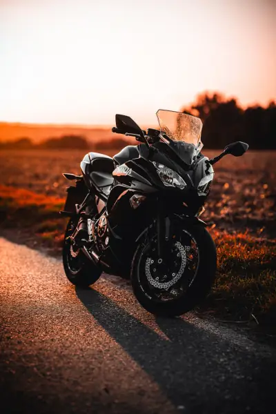 Motorradfotografie von Matthias Ramahi, Bild 1 der Serie